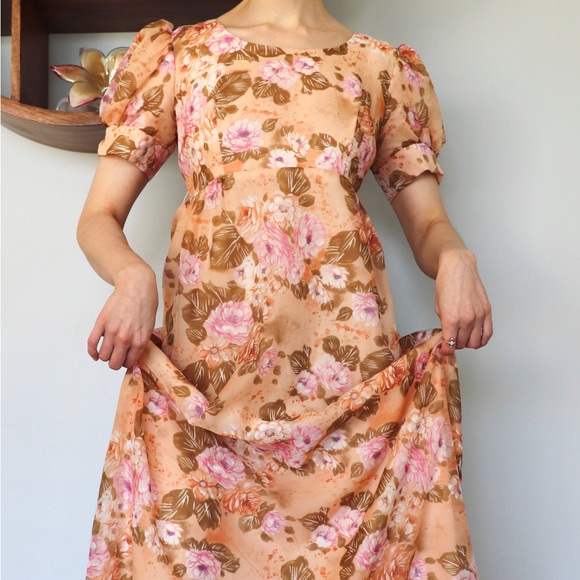 Vintage Floral Dress - Picture 5 of 6